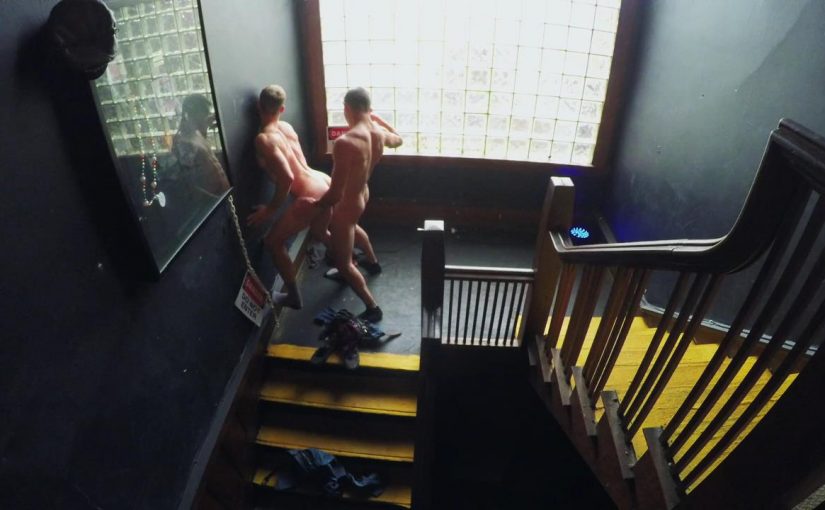 Dudes In Public 40 : Apartment Building – Jackson Traynor / Justin Matthews